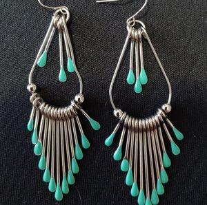 Earrings dangle chandelier silver tone